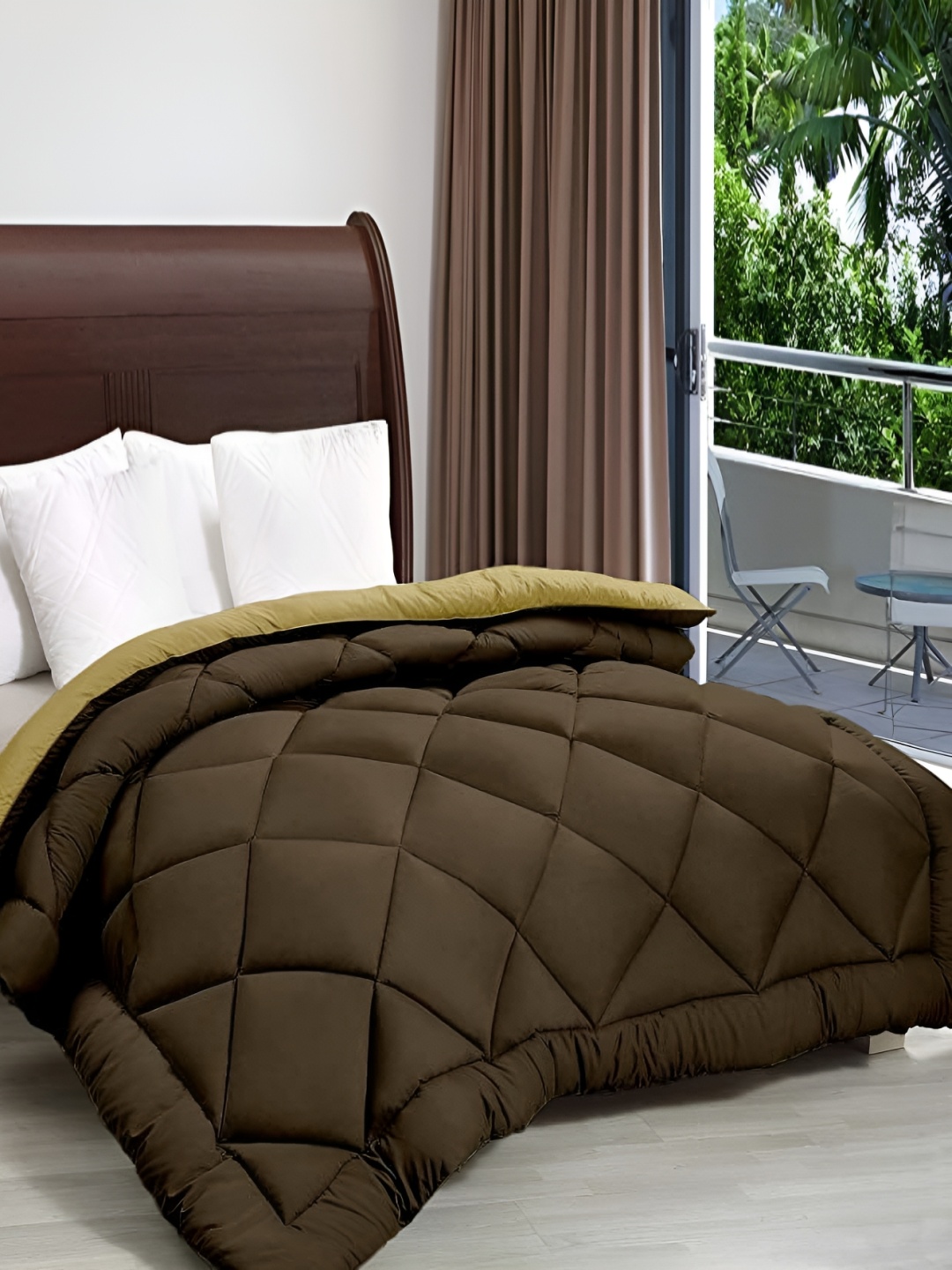 

Comfowell Brown & Beige Geometric Heavy Winter 233 GSM Single Bed Comforter