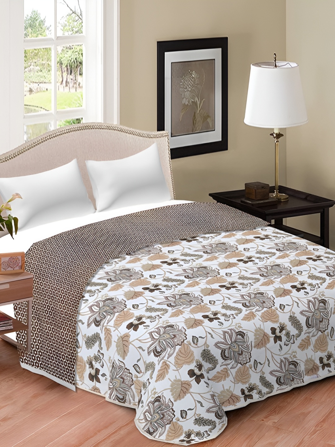 

Comfowell Beige & White Floral 110 GSM Cotton AC Room Double Bed Dohar