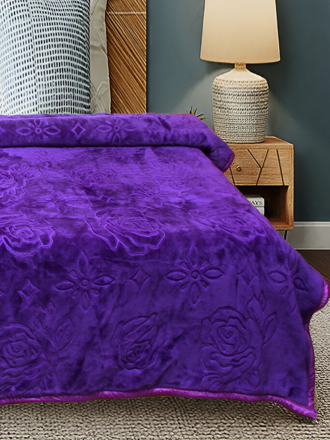 

Comfowell Purple Floral Heavy Winter 500 GSM Single Bed Blanket