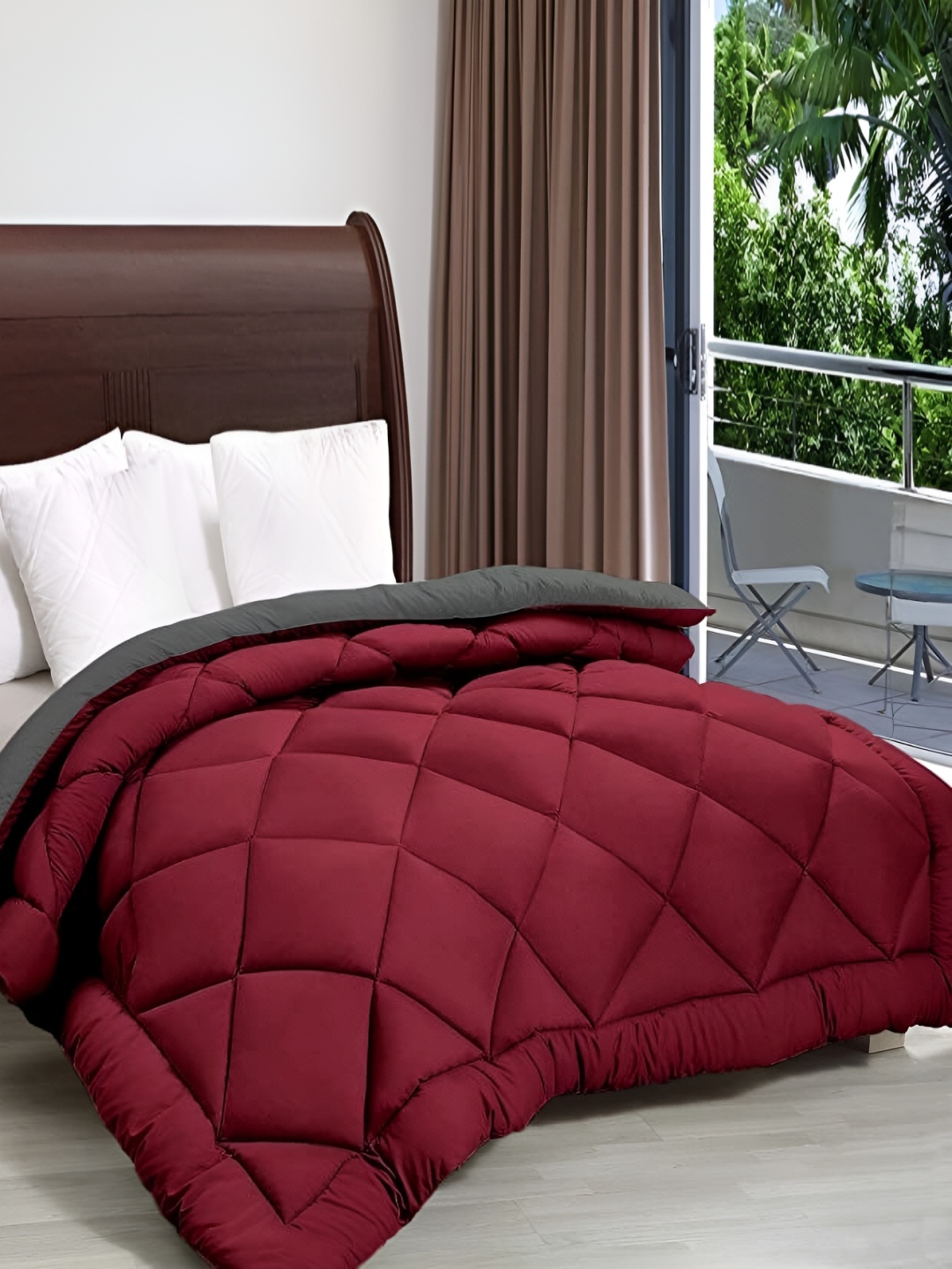 

Comfowell Maroon & Grey Geometric Mild Winter 233 GSM Double Bed Comforter