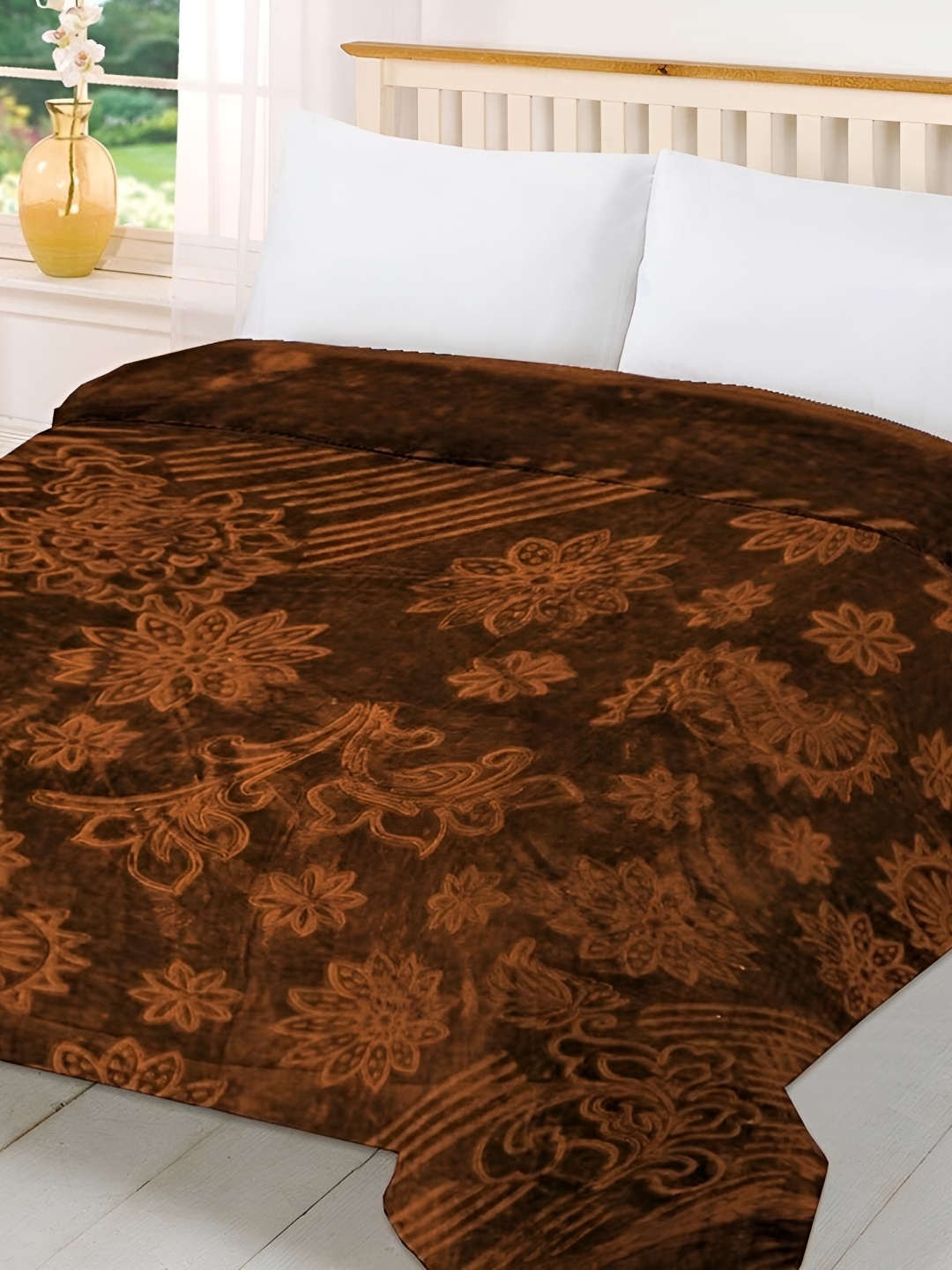 

Comfowell Brown Ethnic Motifs Heavy Winter 110 GSM Single Bed Blanket