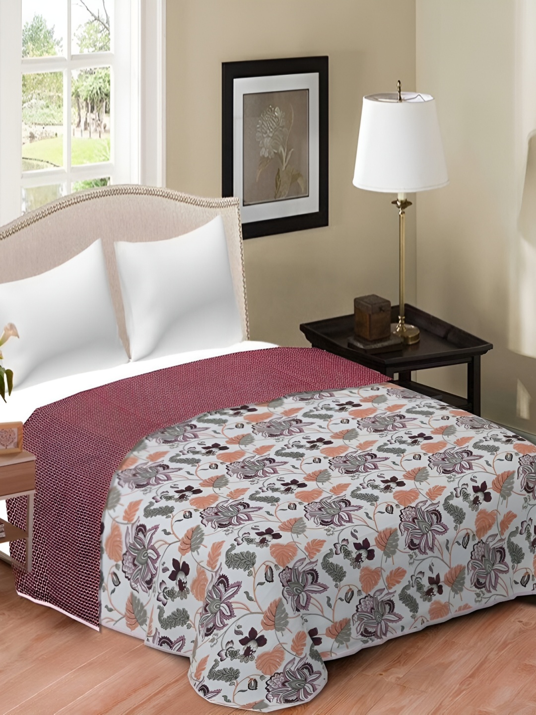 

Comfowell Maroon & White Abstract Cotton AC Room 150 GSM Single Bed Dohar