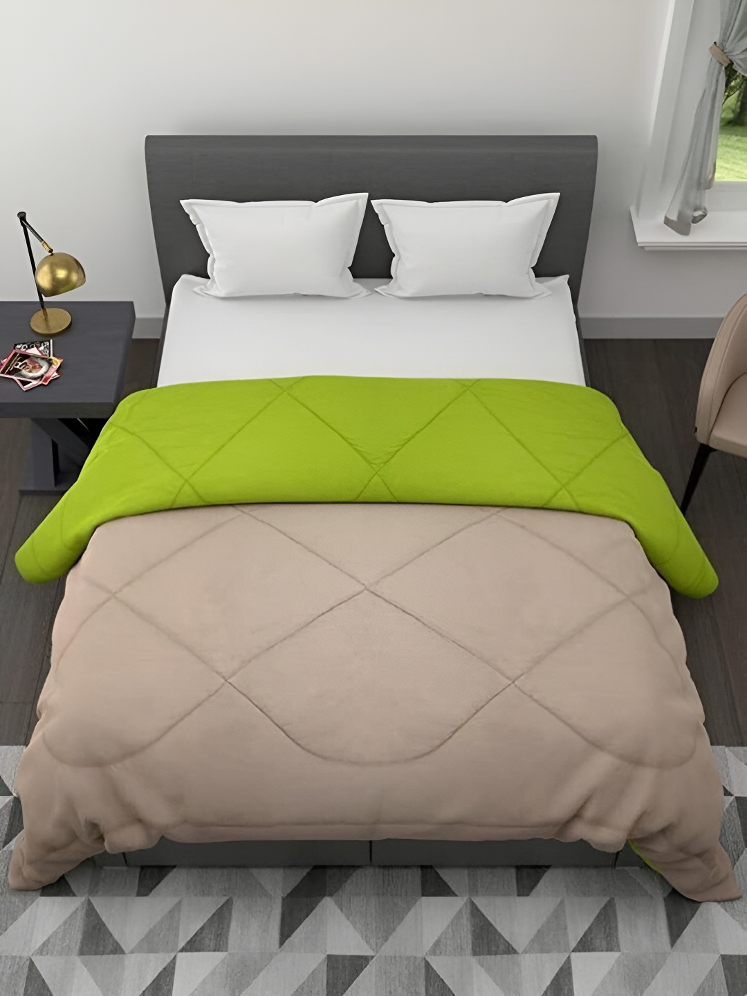 

Comfowell Grey & Green Heavy Winter 233 GSM Double Bed Comforter