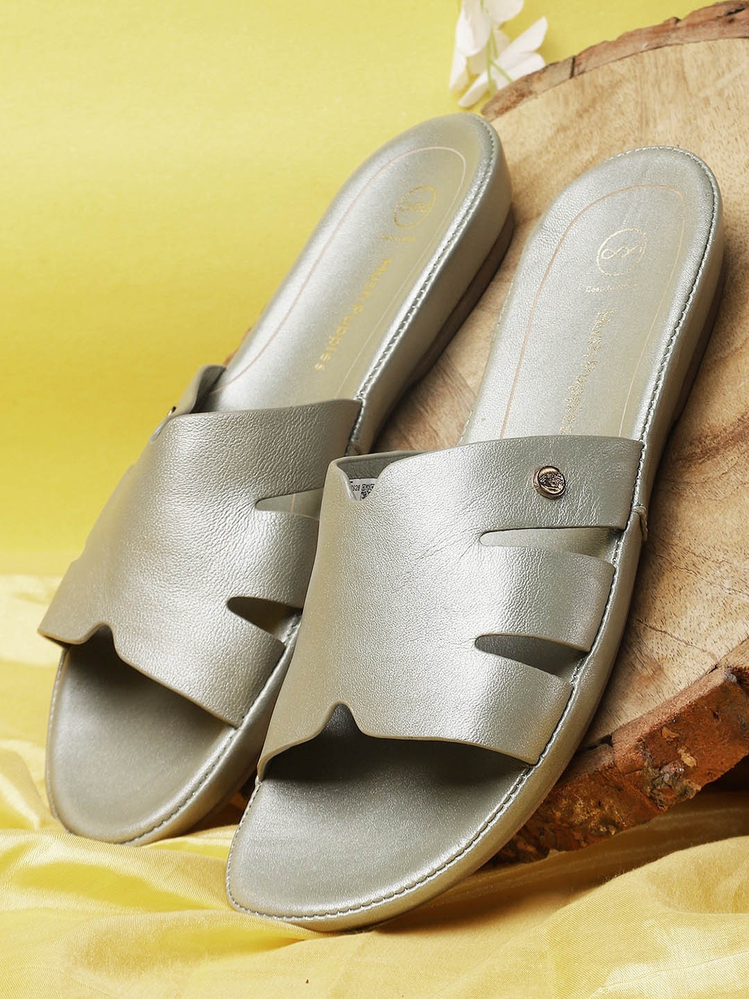 

Hush Puppies No Back Strap Leather Open Toe Flats, Green