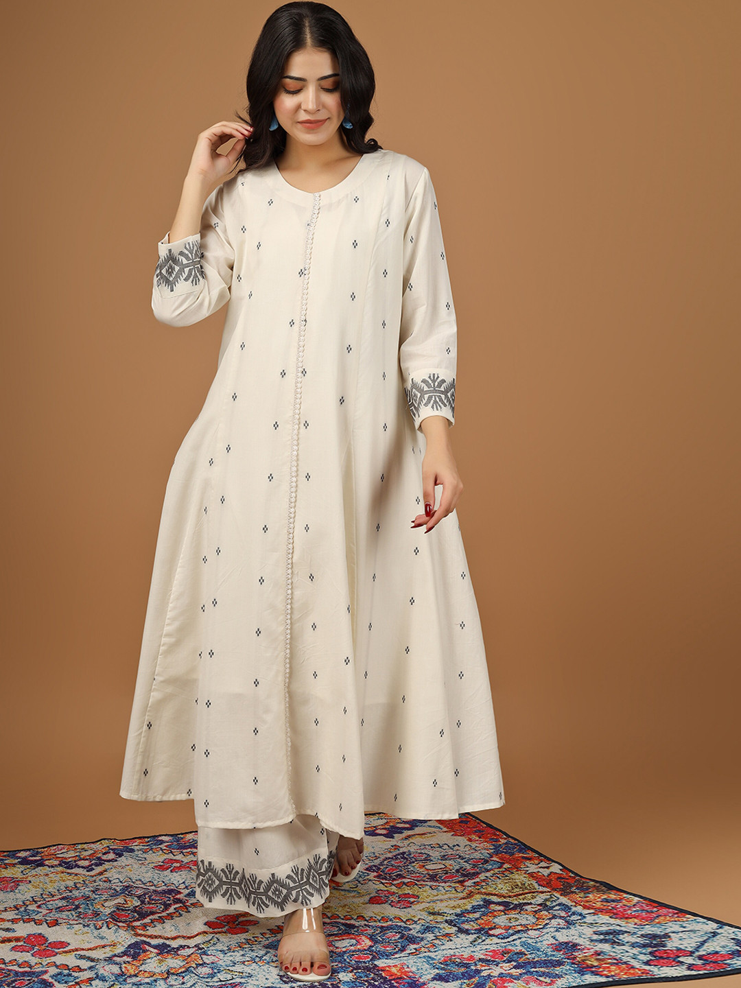 

HUE & HIDE Ethnic Motifs A-Line Pure Cotton Kurta with Palazzos & Dupatta, Off white