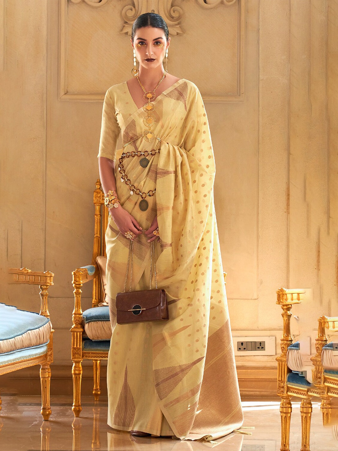 

DEVATITHI Ethnic Motifs Woven Design Saree, Yellow