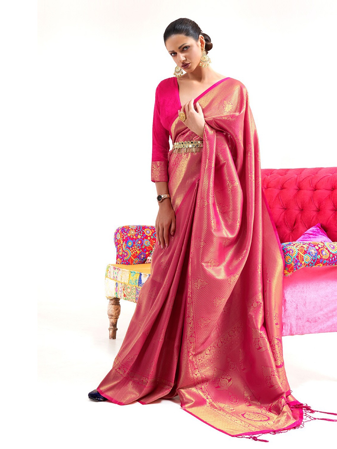 

DEVATITHI Ethnic Motifs Woven Design Zari Kanjeevaram Saree, Pink