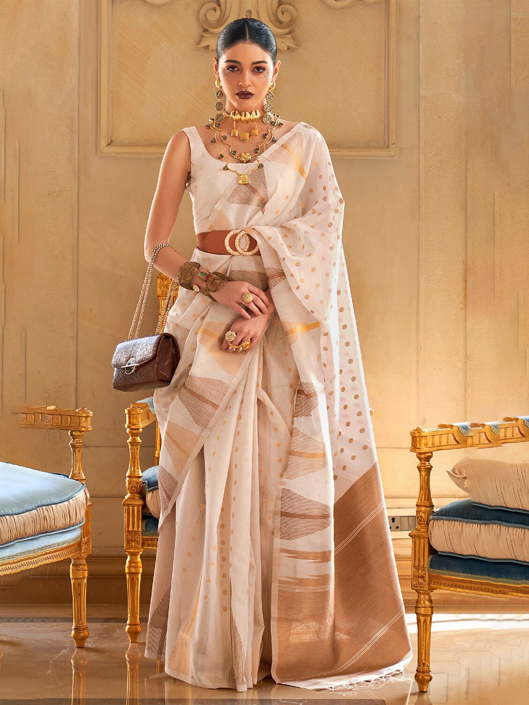 

DEVATITHI Ethnic Motifs Woven Design Zari Saree, White