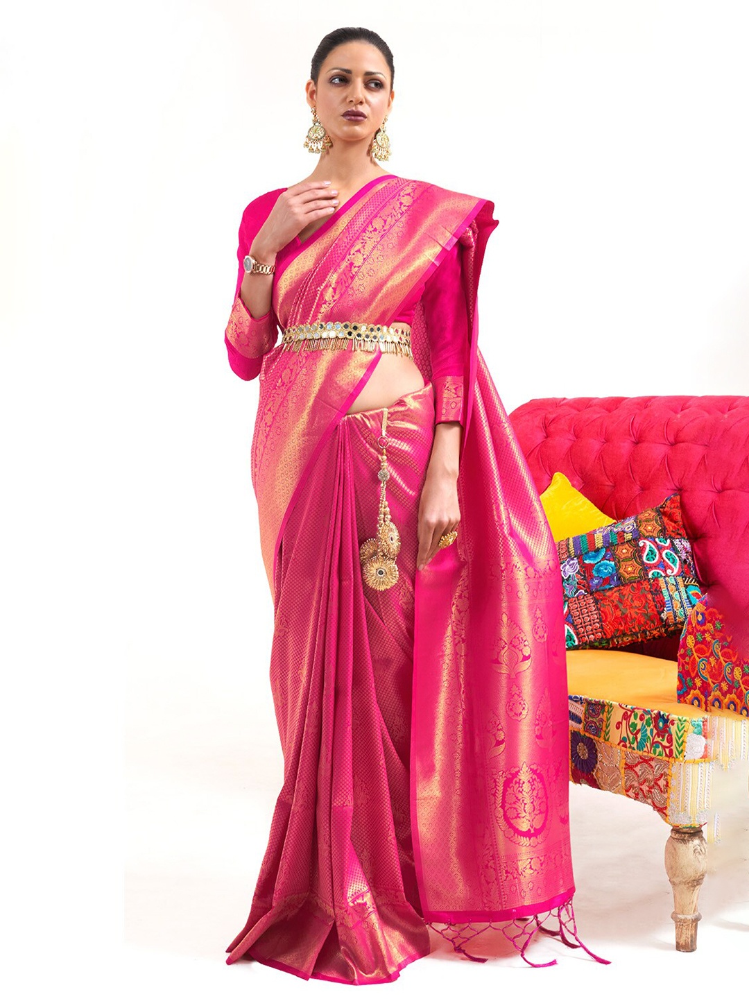 

DEVATITHI Ethnic Motifs Woven Design Zari Kanjeevaram Saree, Pink