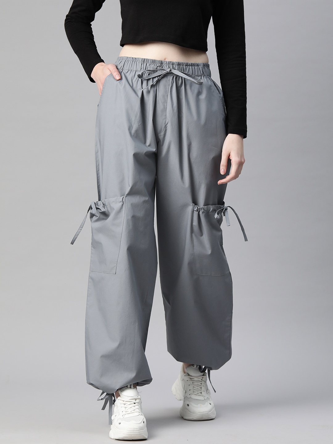 

Popnetic Women Loose Fit High-Rise Cargos Trousers, Grey