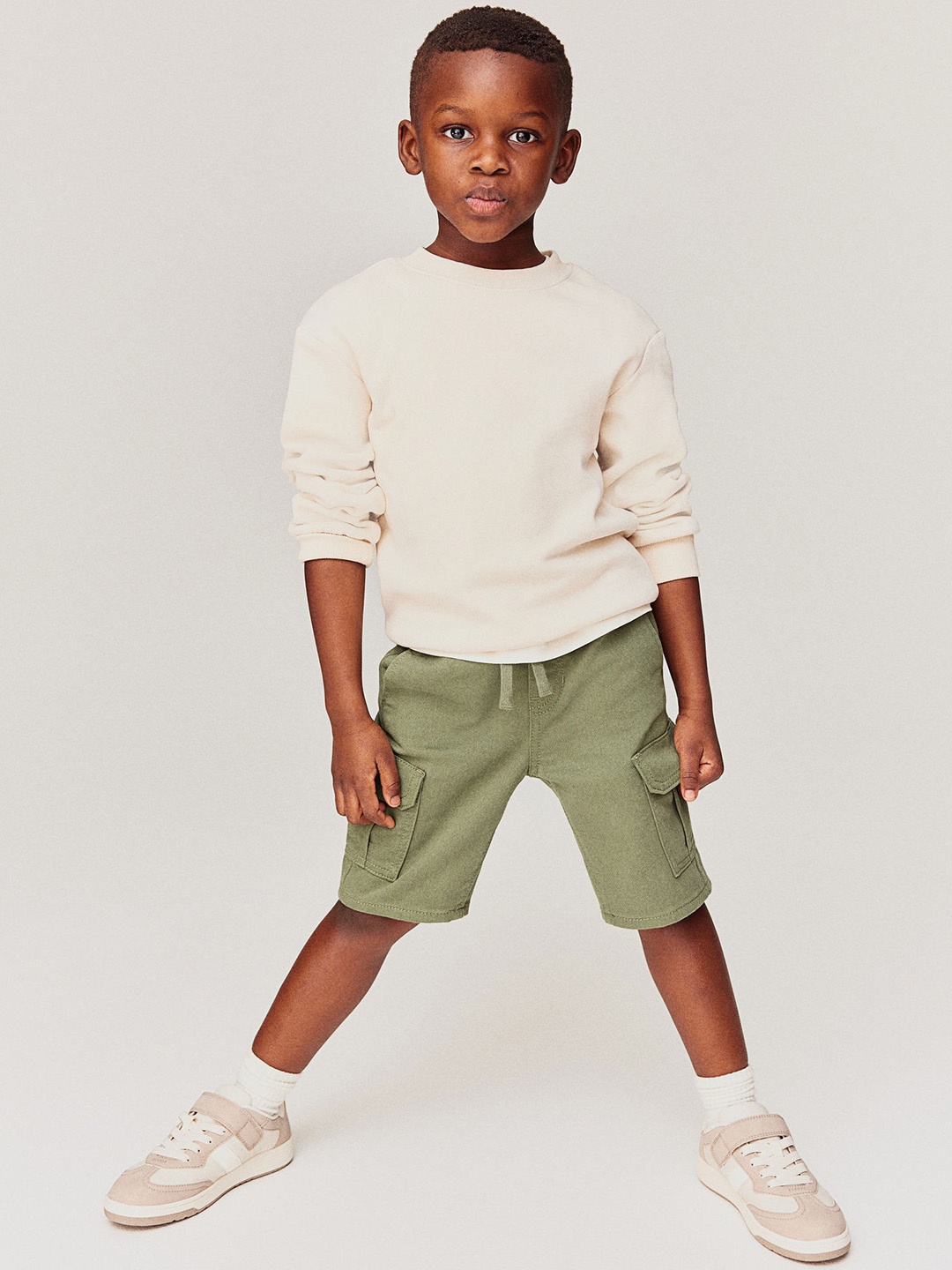 

H&M Boys Cargo Shorts, Green