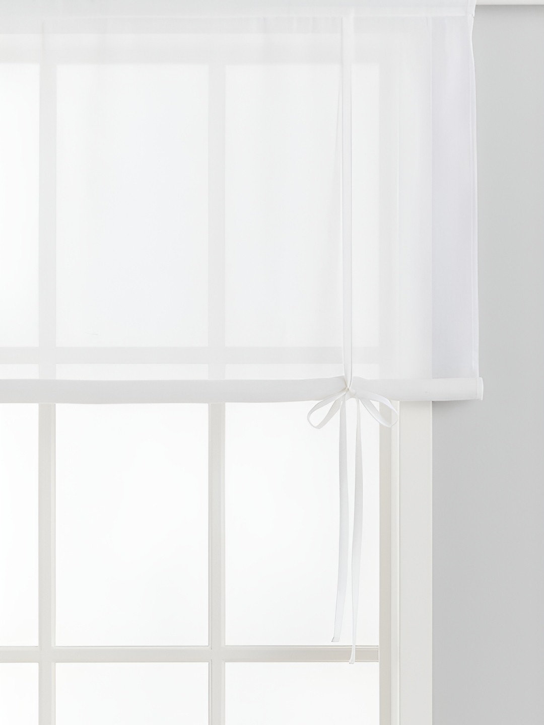 

H&M White Sheer Roll-Up Curtain