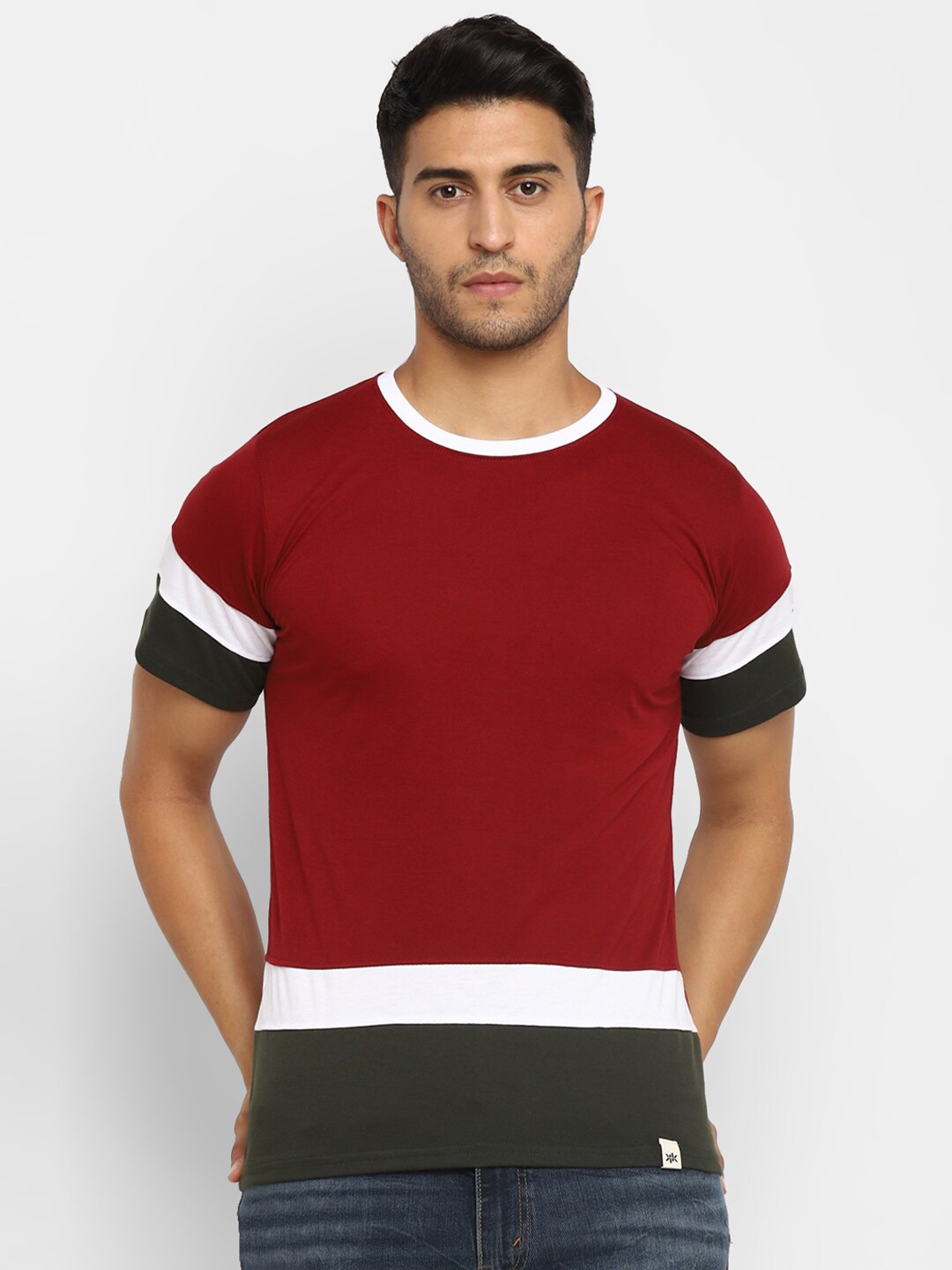 

Bukkl Colourblocked Round Neck Cotton Slim Fit T-shirt, Maroon