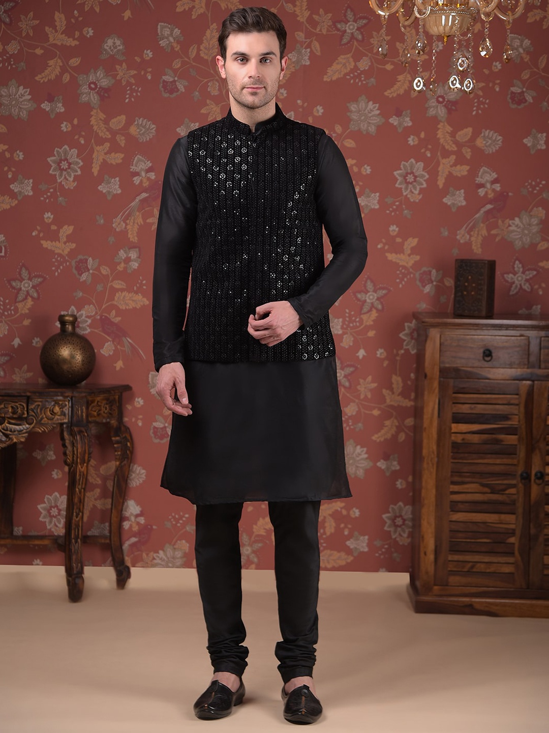 

House of Pataudi Mandarin Collar Straight Kurta With Churidar & Embroidary Nehru Jacket, Black