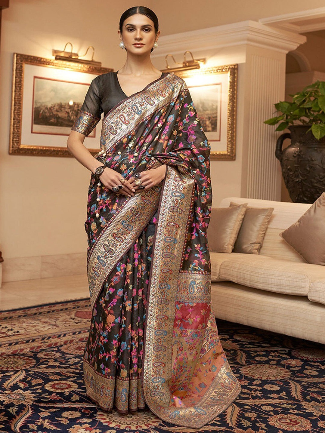 

SGF11 Paisley Woven Design Zari Banarasi Saree, Black