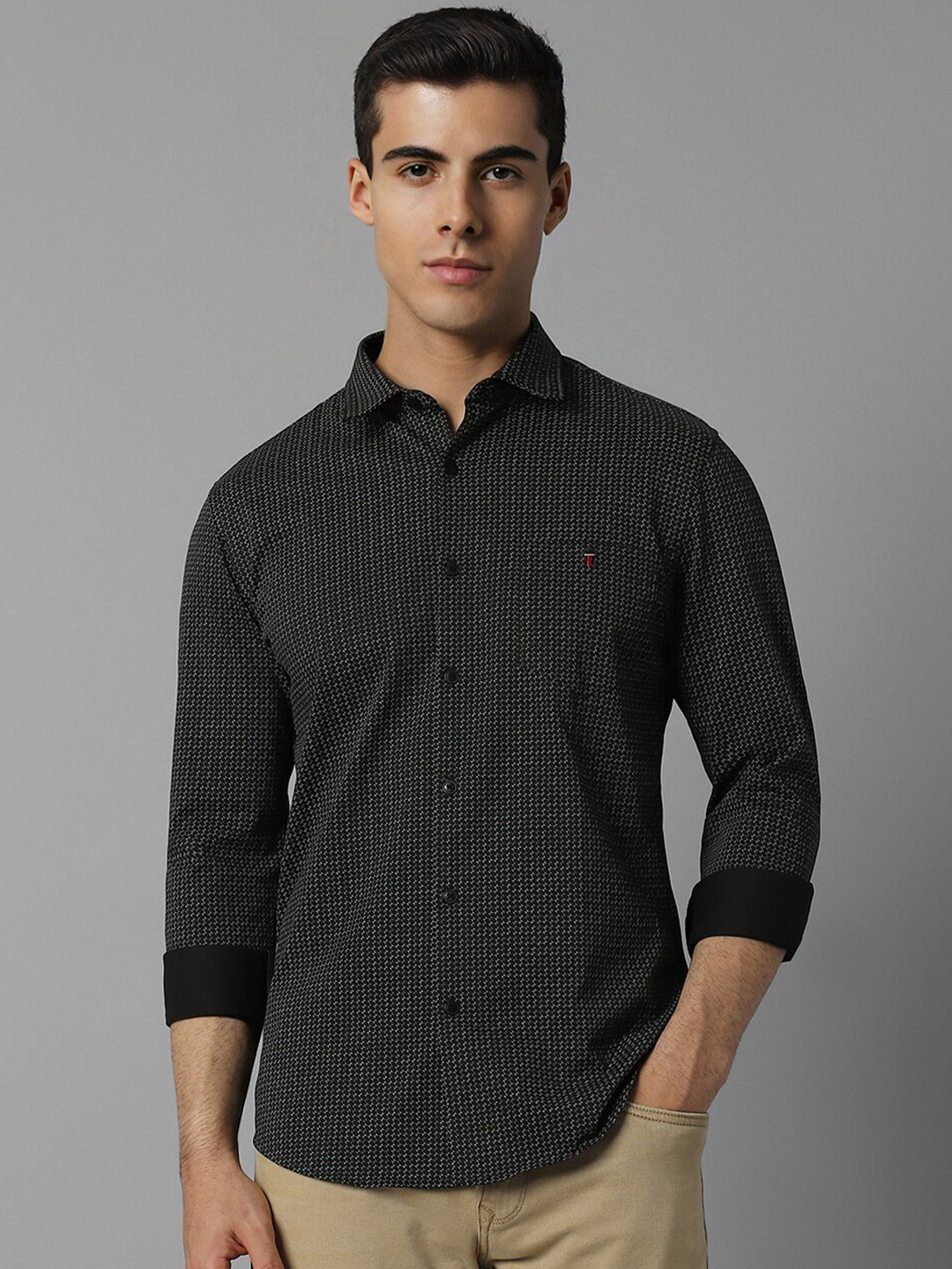 

Louis Philippe Sport Slim Fit Micro Ditsy Printed Pure Cotton Casual Shirt, Black