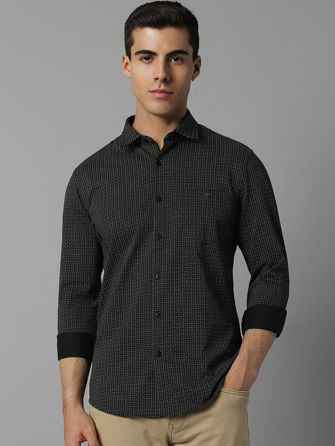 

Louis Philippe Sport Slim Fit Micro Ditsy Printed Pure Cotton Casual Shirt, Black