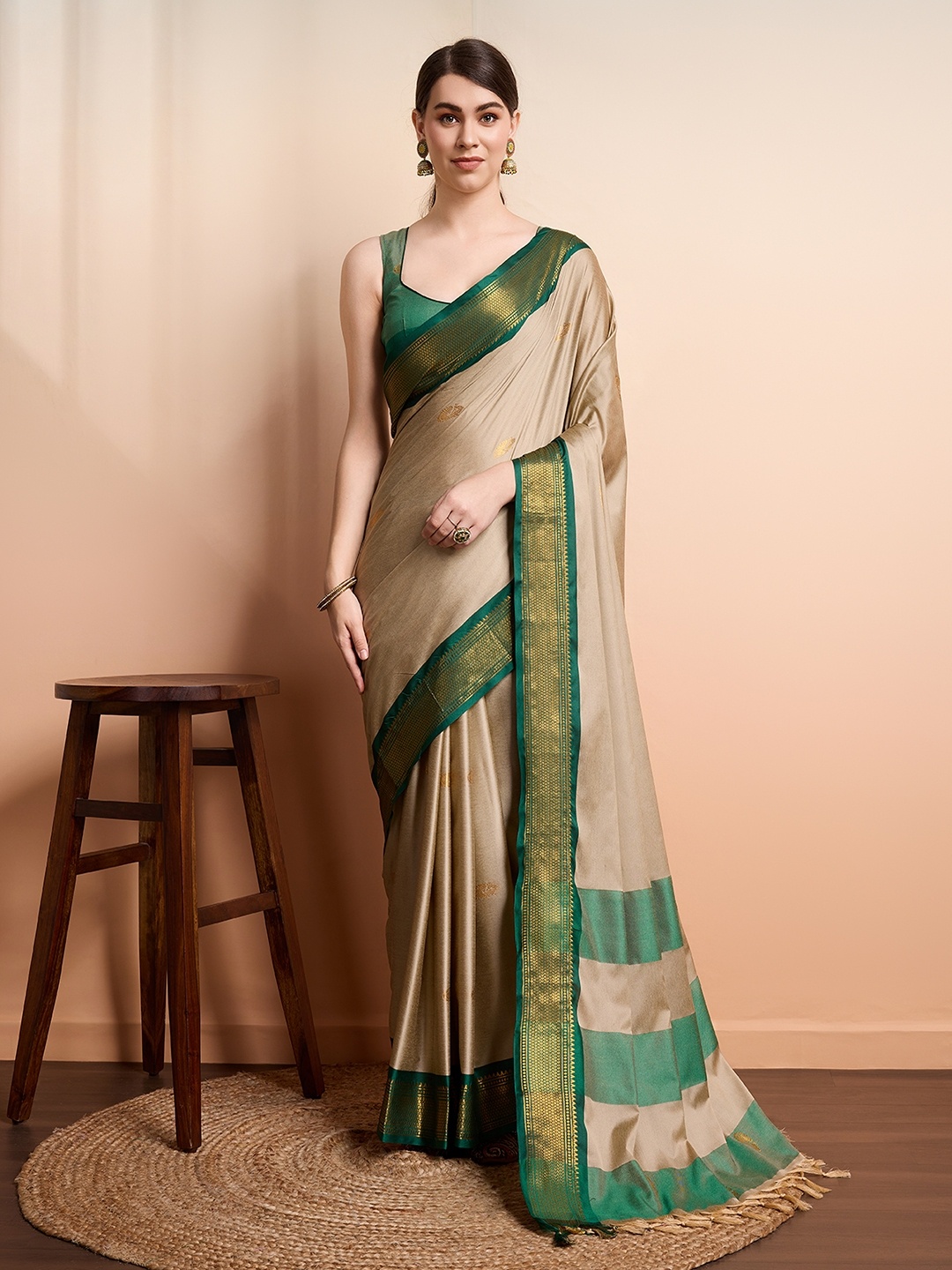SGF11 Ethnic Motifs Woven Design Zari Kanjeevaram Silk Saree, Beige