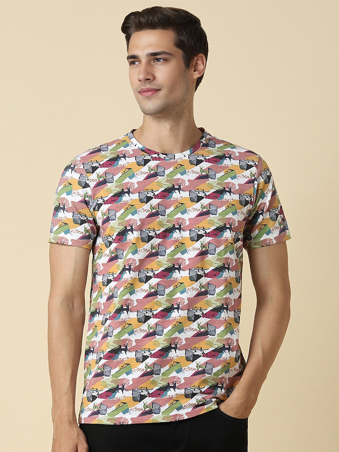 

Allen Solly Conversational Printed Slim Fit T-shirt, White