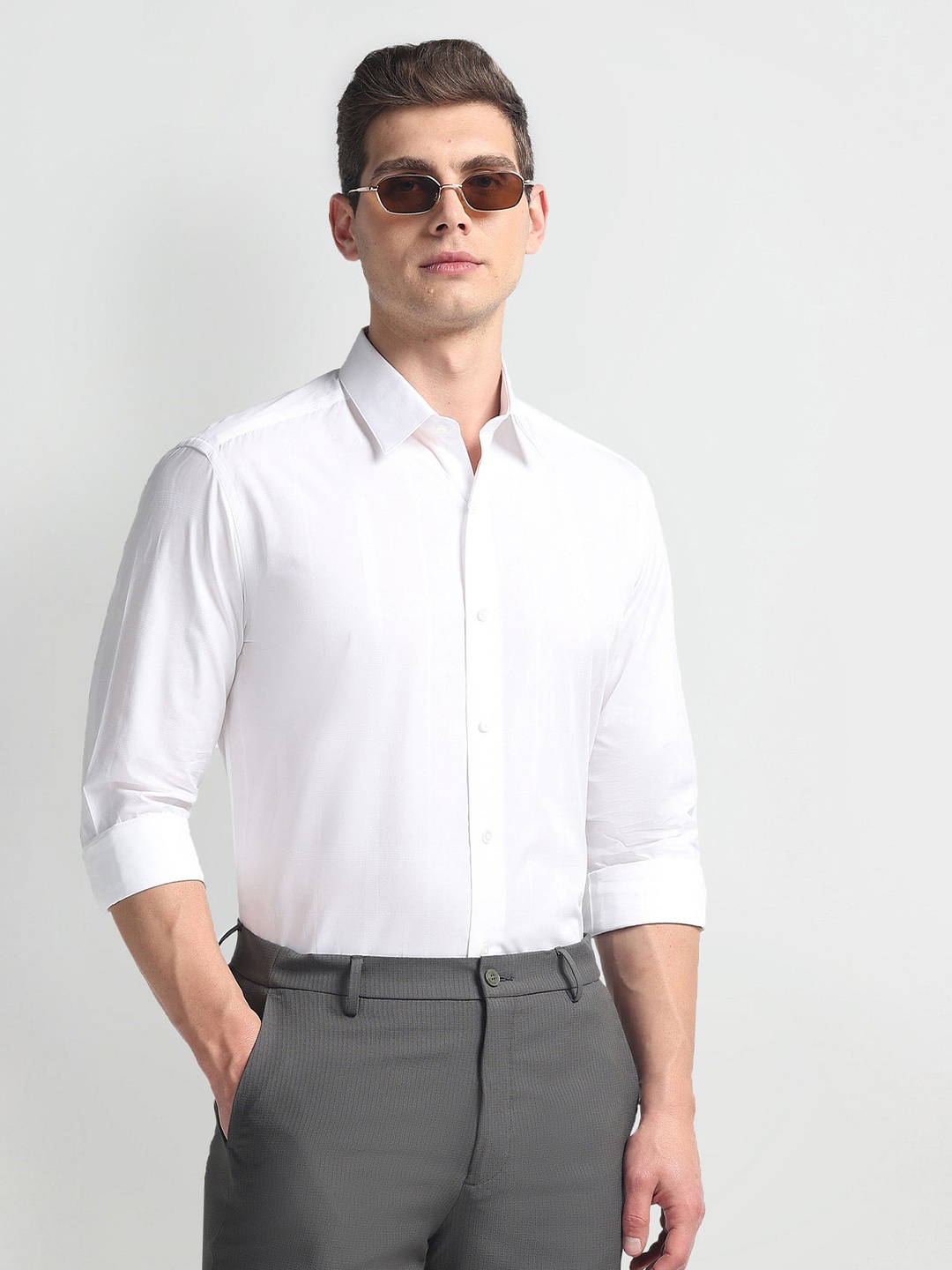 

Arrow New York Manhattan Slim Fit Tonal Checked Pure Cotton Formal Shirt, White
