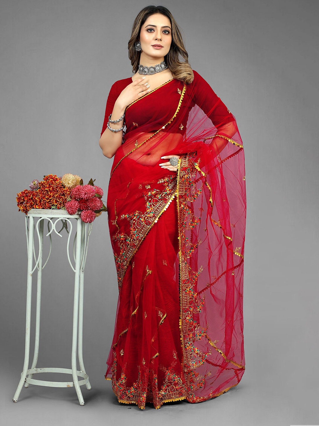 

BARKIYA CREATION Embellished Beads & Stones Net Saree, Red
