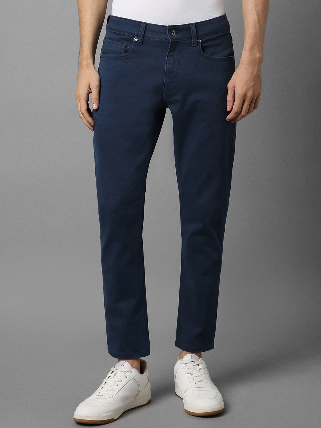 

Louis Philippe Jeans Men Slim Fit Stretchable Jeans, Navy blue