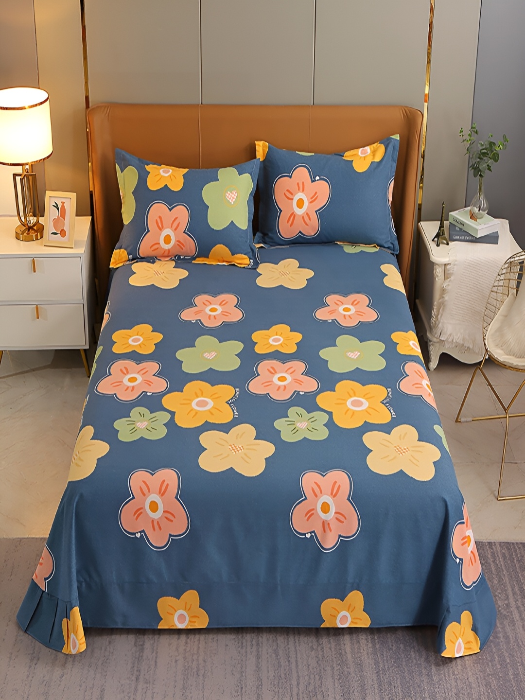 

JC HOME Blue & Yellow Printed Cotton 220 TC King Bedsheet With 2 Pillow Covers