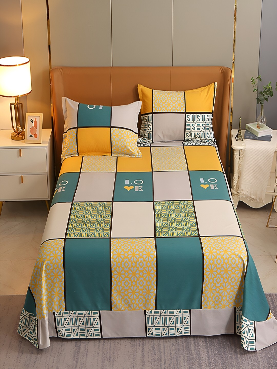 

JC HOME Yellow & Green Geometric Cotton 220 TC King Bedsheet with 2 Pillow Covers