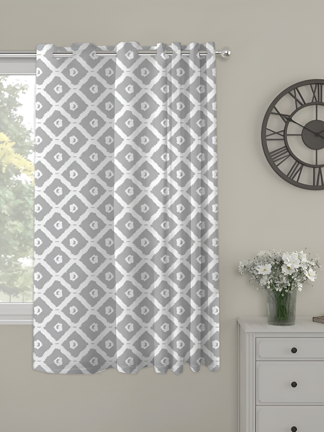 

OASIS Grey and White Geometric Printed Window Curtain