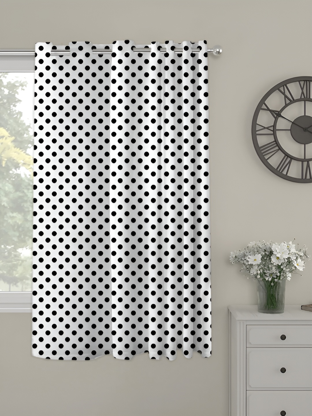 

OASIS Black & White Geometric Printed Window Curtain