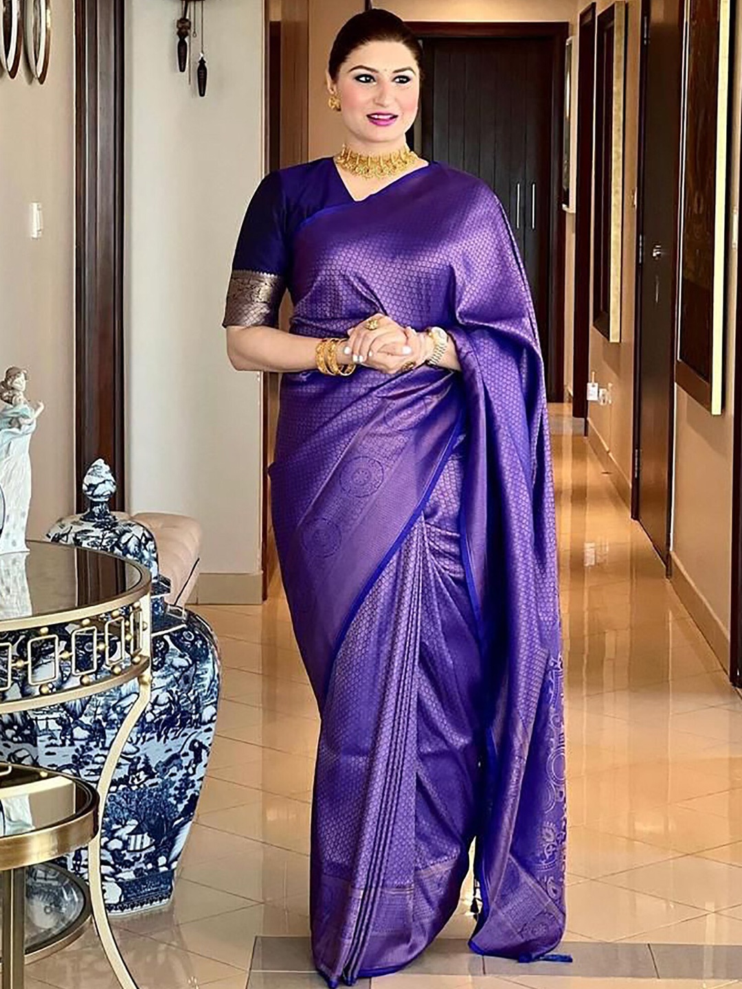 

Aldwych Ethnic Motifs Woven Design Zari Banarasi Saree, Blue