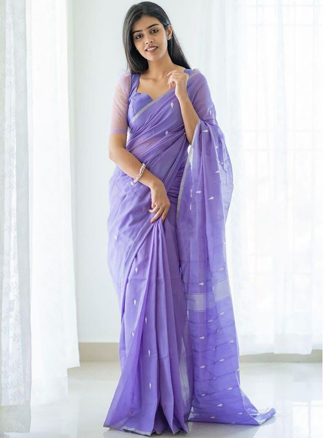

Aldwych Ethnic Motifs Woven Design Banarasi Saree, Purple