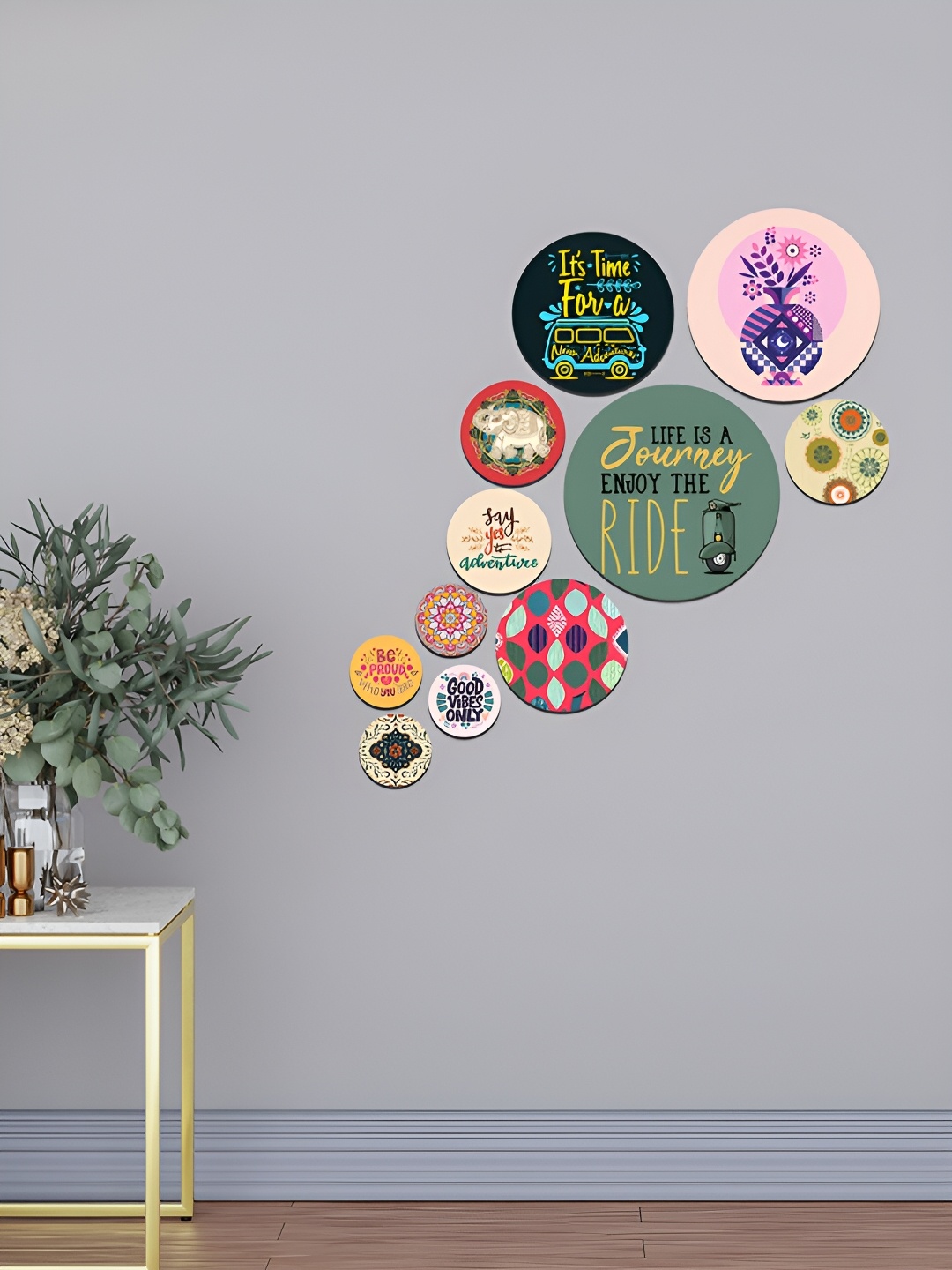 

ArtVibes Green & Pink 11 Pcs Printed Wooden Wall Hangings