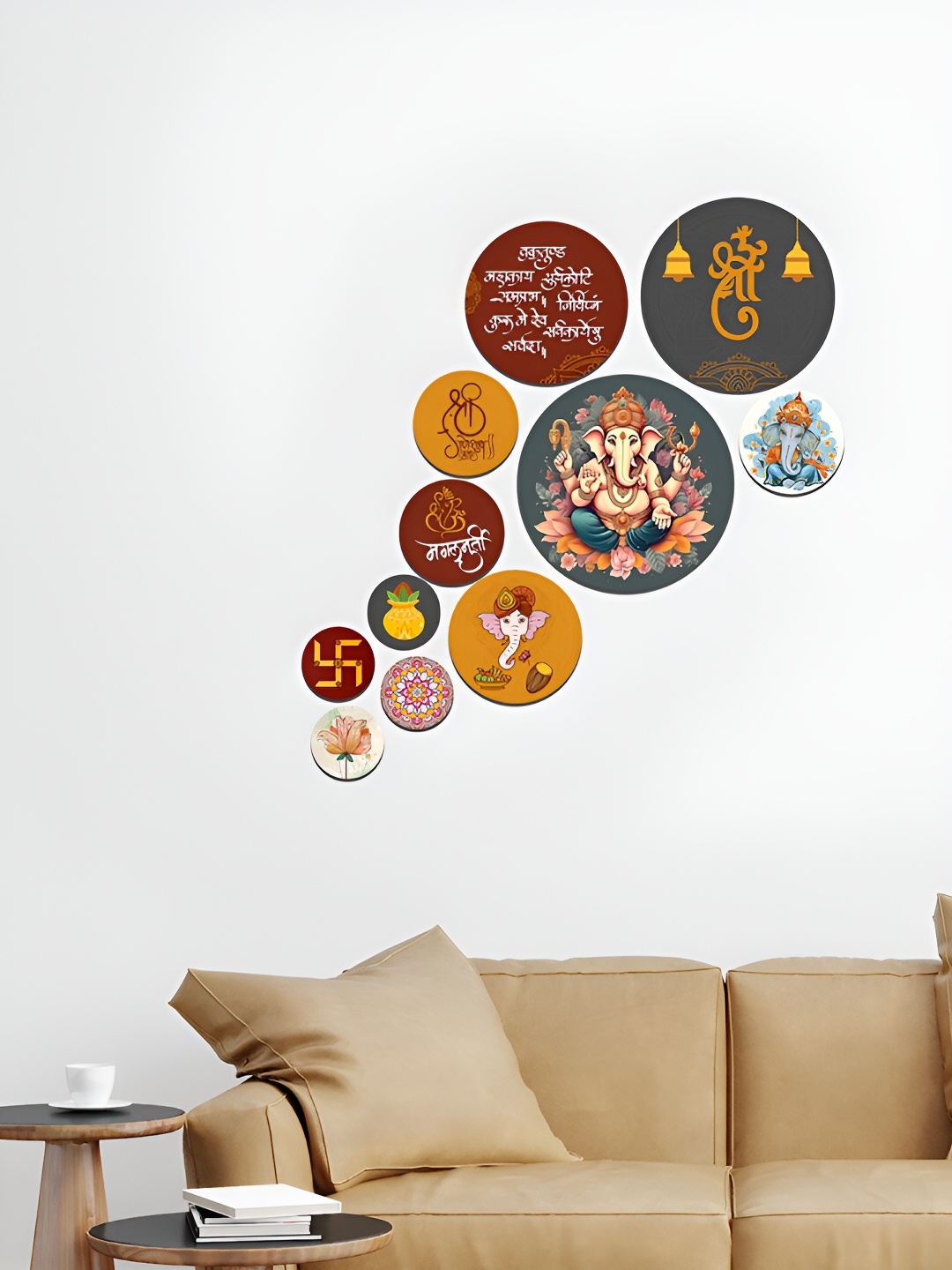 

ArtVibes Brown & Grey 11 Pcs Printed Wooden Wall Hanging