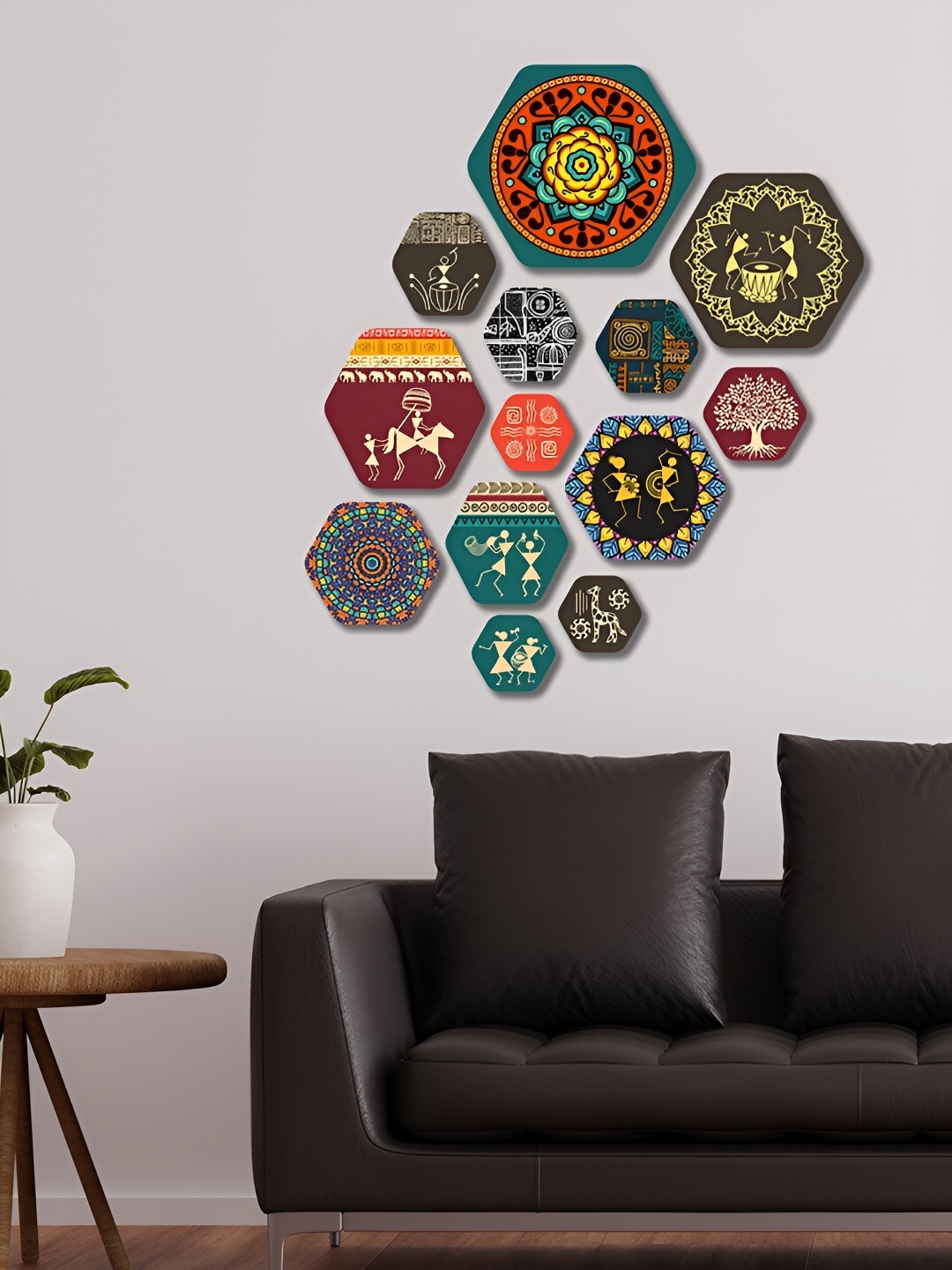 

ArtVibes 13 Pieces Green & Red Printed Wooden Wall Hanging
