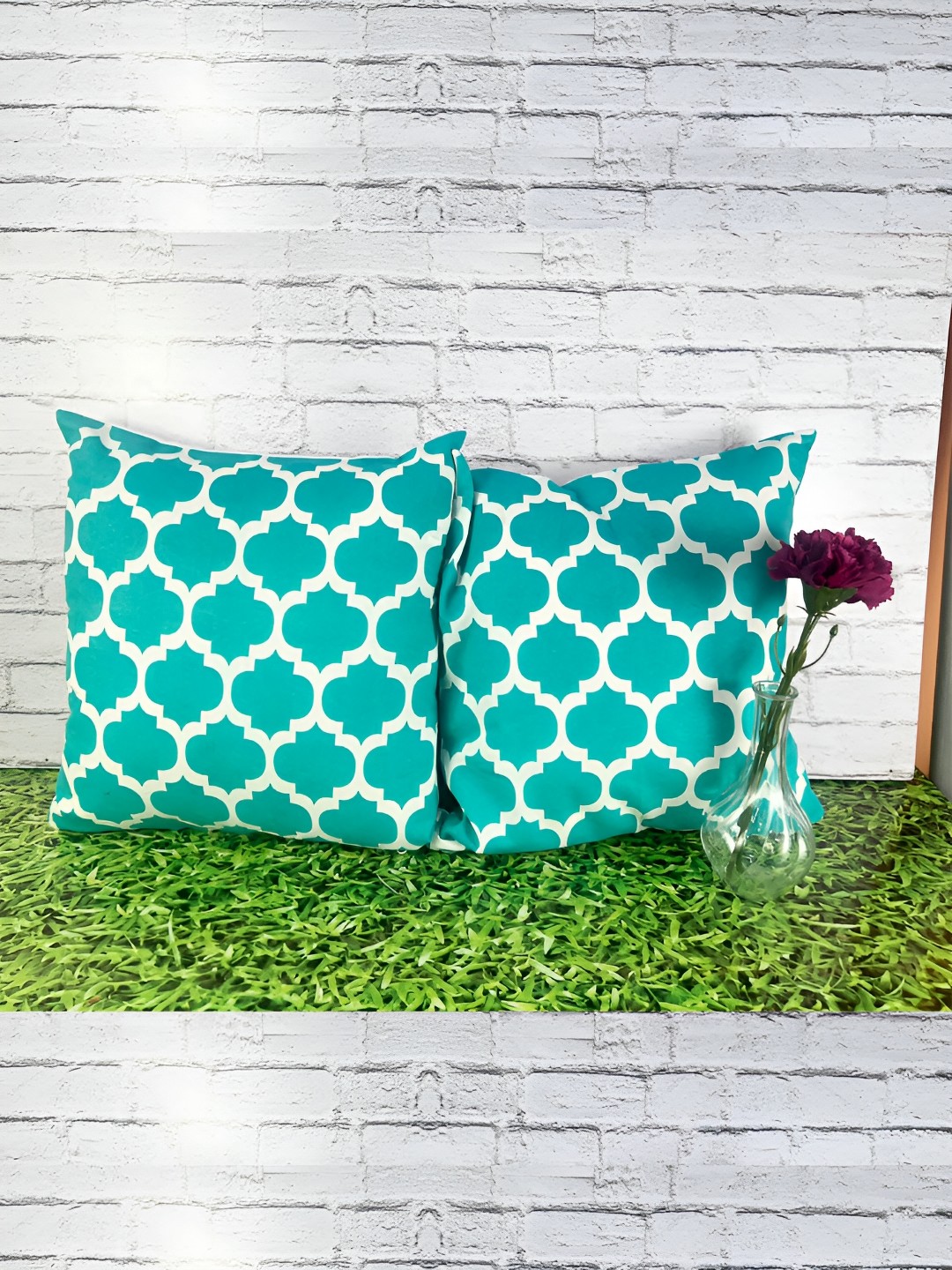 

Pink Parrot Blue & White 2 Pieces Geometric Printed Square Cushion Covers