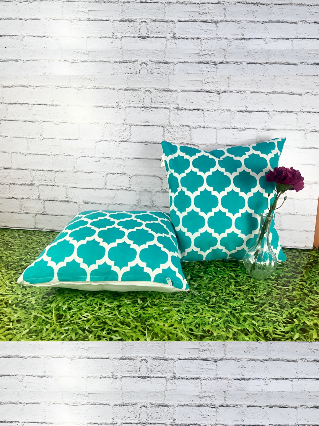 

Pink Parrot Blue & White 2 Pieces Geometric Square Cushion Covers