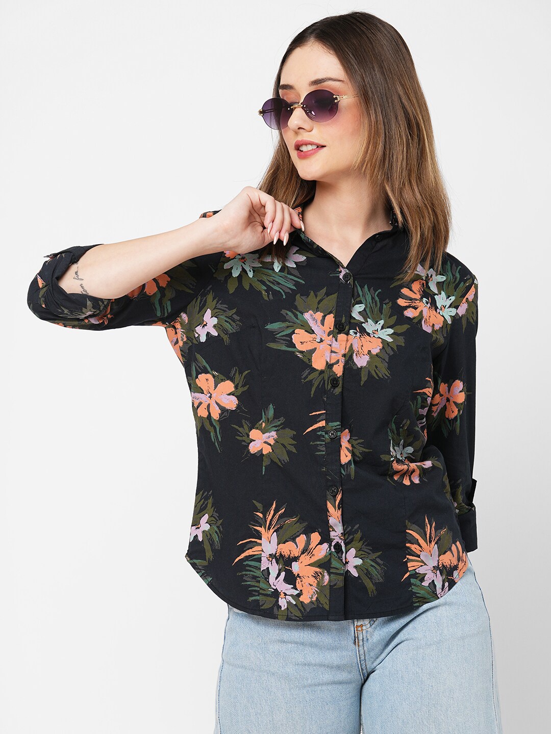 

VASTRADO Classic Floral Printed Roll-Up Sleeves Cotton Casual Shirt, Black
