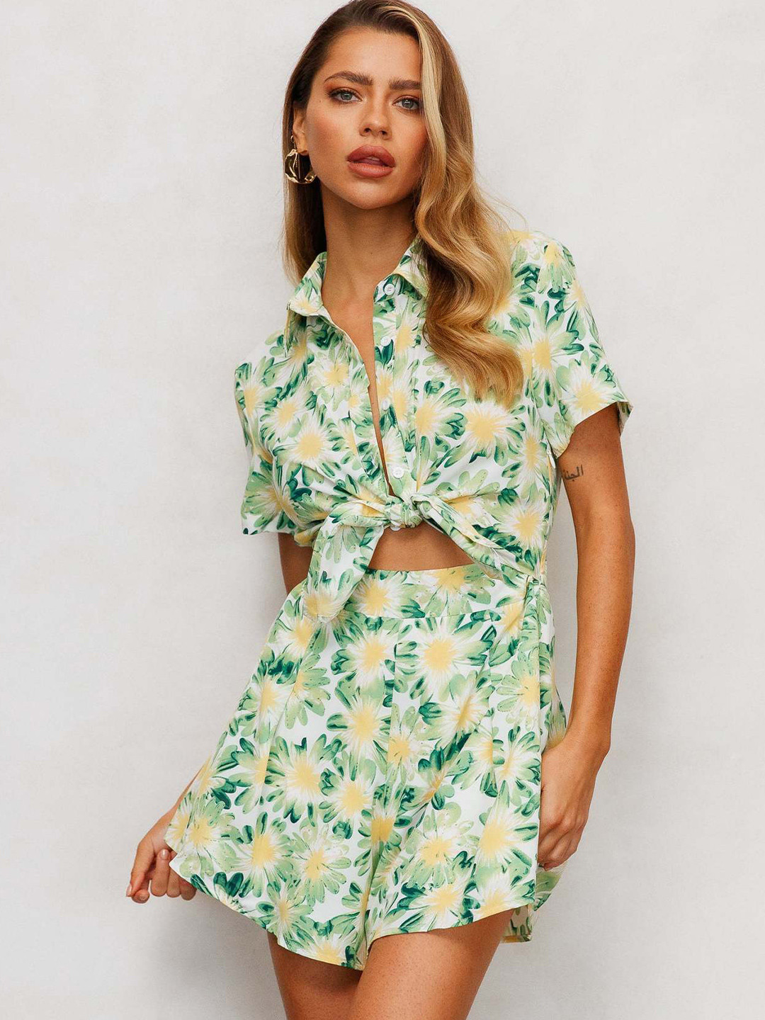 

StyleCast Green Printed Jumpsuit