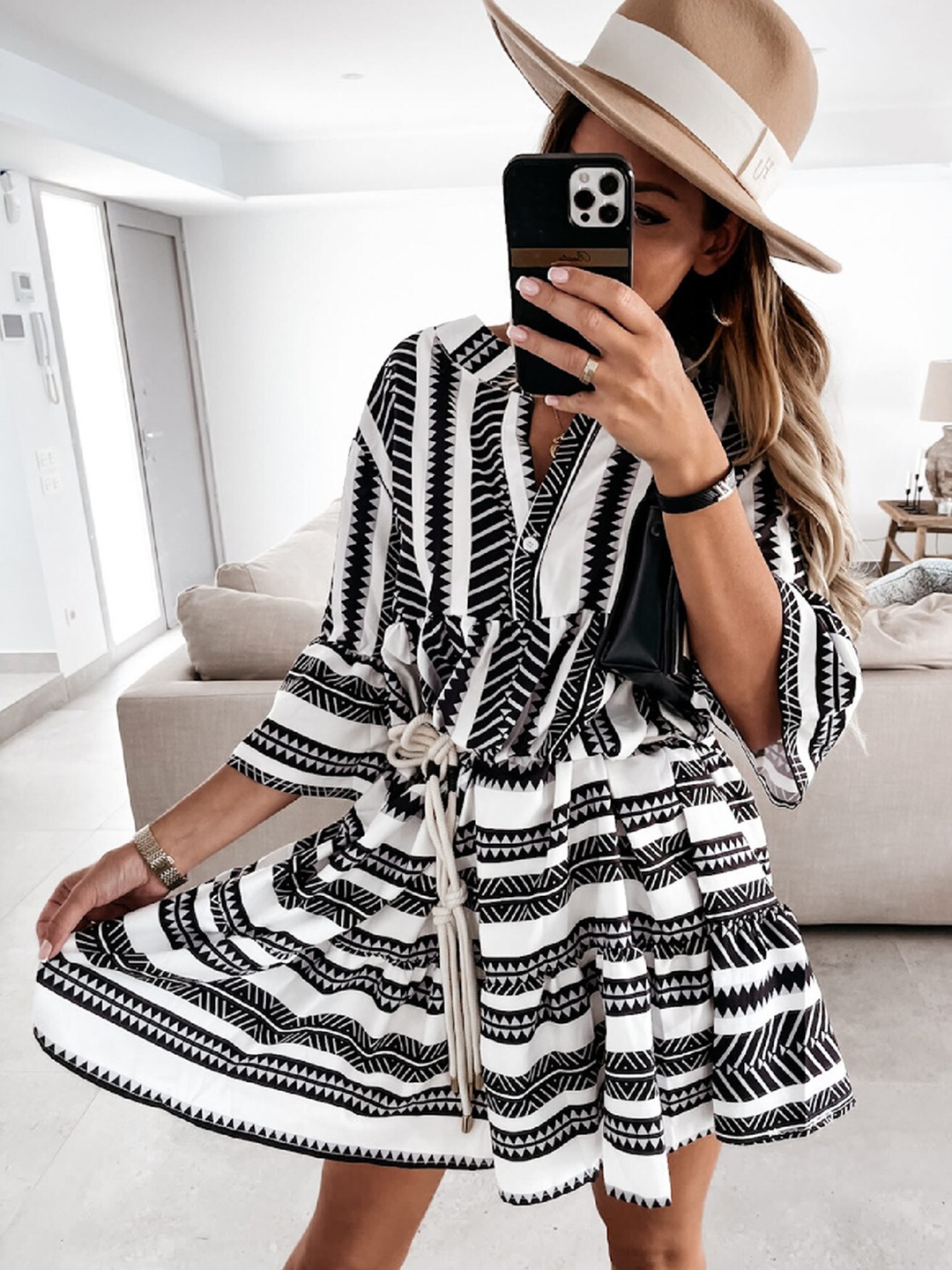 

StyleCast Black Round Neck Flared Sleeve Print Fit & Flare Dress