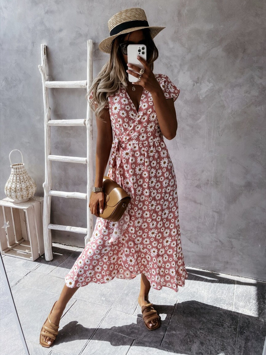 

StyleCast Pink Floral Printed V-Neck Wrap Midi Dress