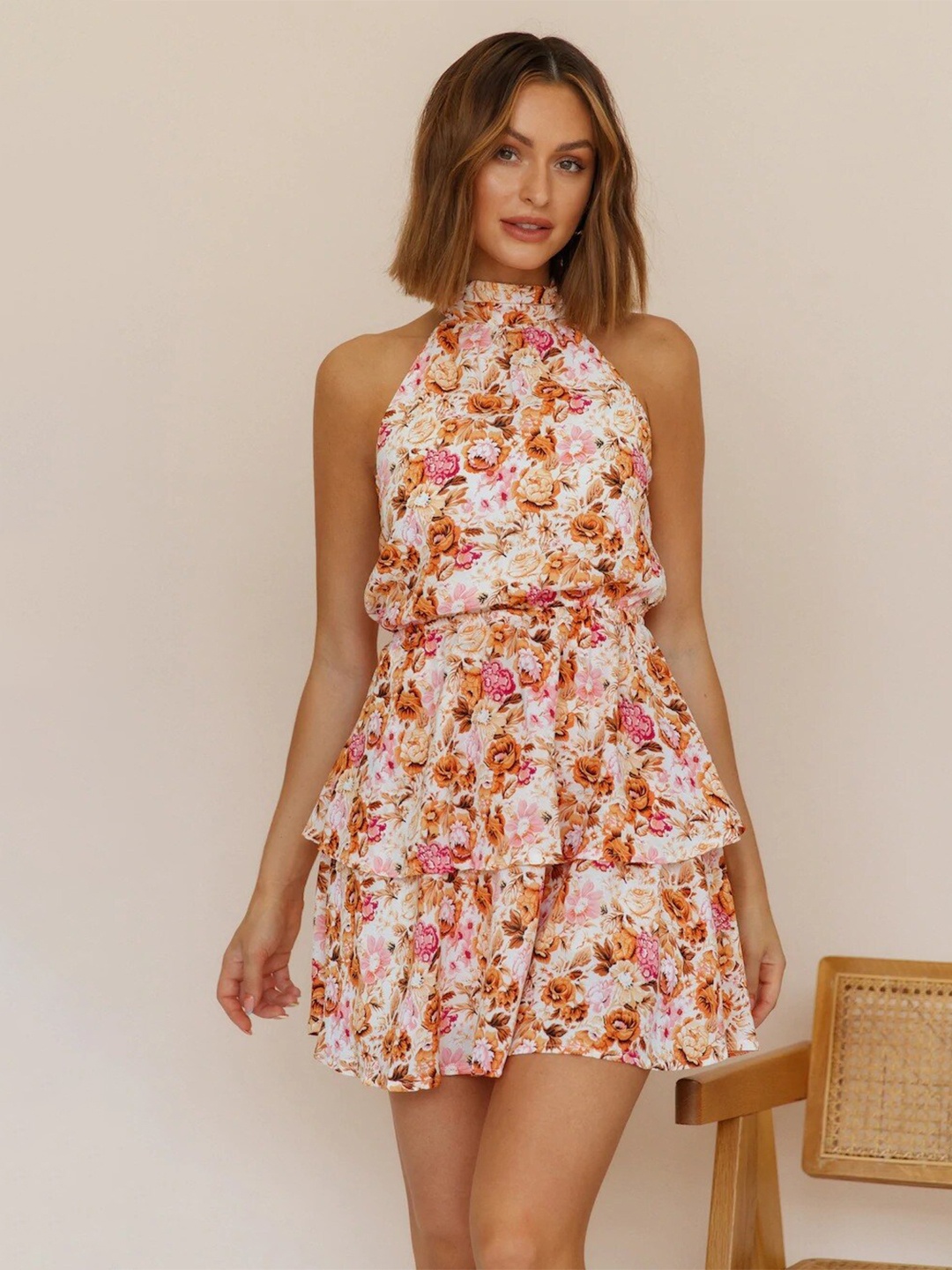 

StyleCast Off White Floral Printed Halter Neck A-Line Mini Dress