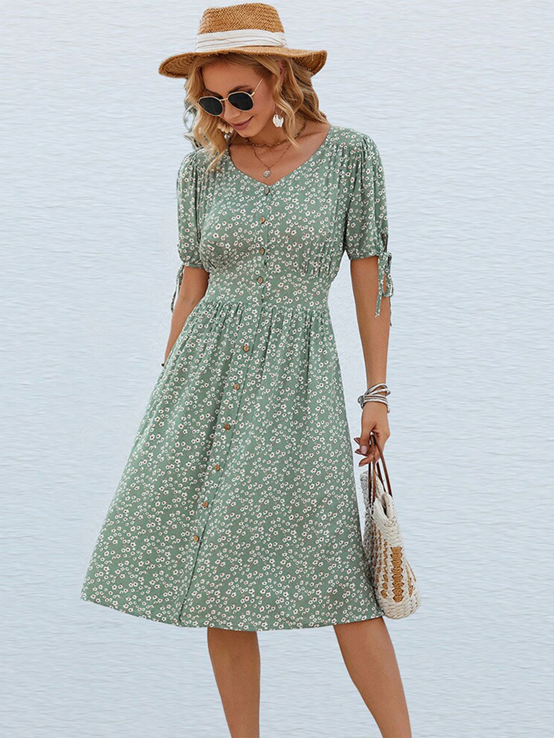 

StyleCast Green Floral Printed Fit & Flare Dress