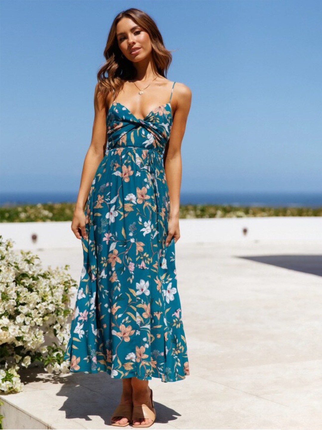 

StyleCast Blue Floral Printed Shoulder Straps Gathered Detail Maxi Dress