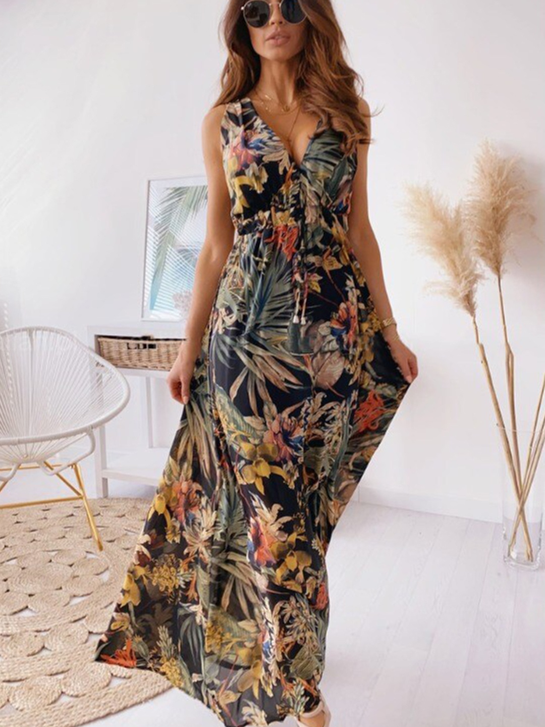

StyleCast Green Floral Printed Maxi Dress