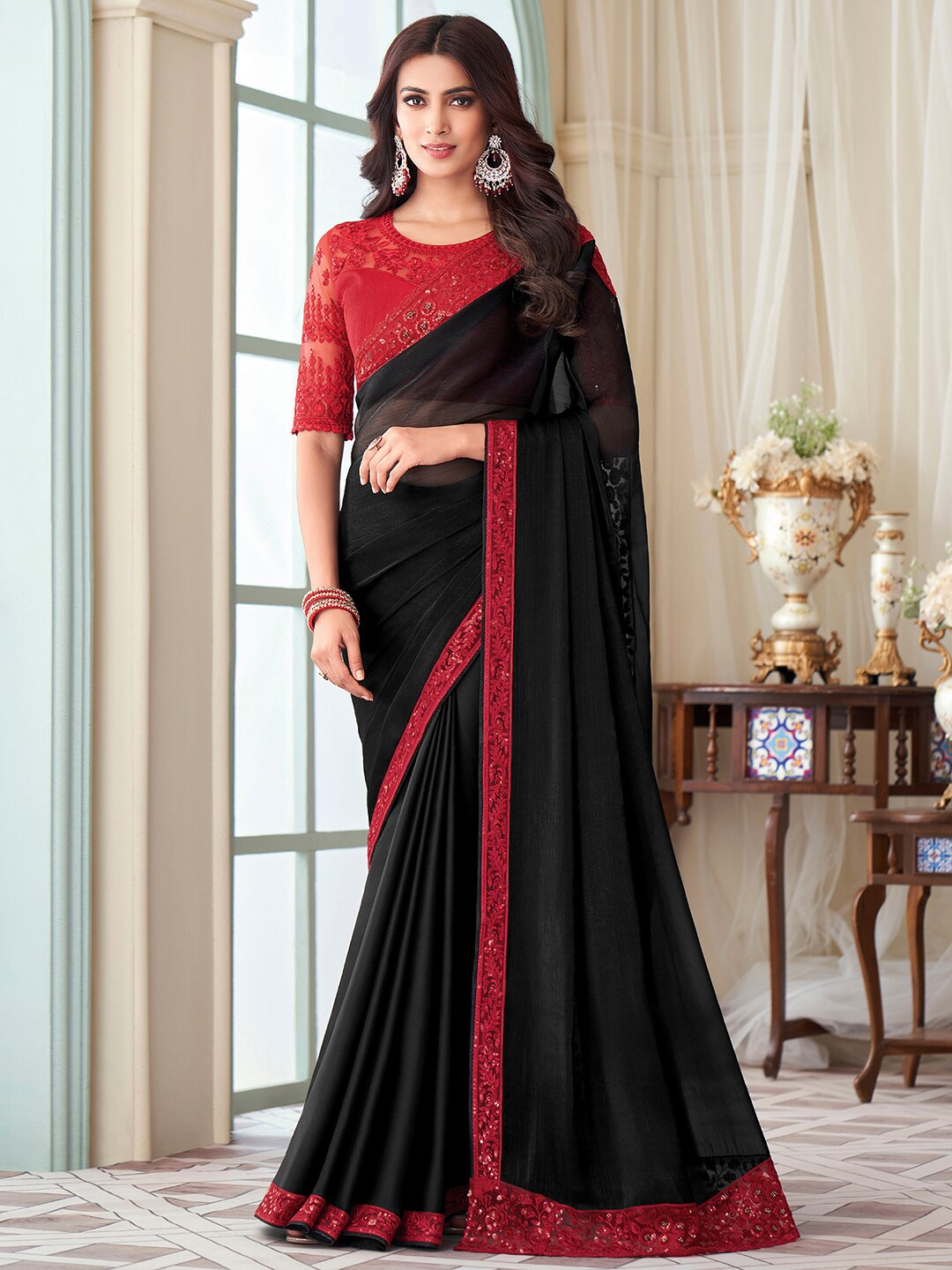 

Saree mall Embroidered Saree, Black