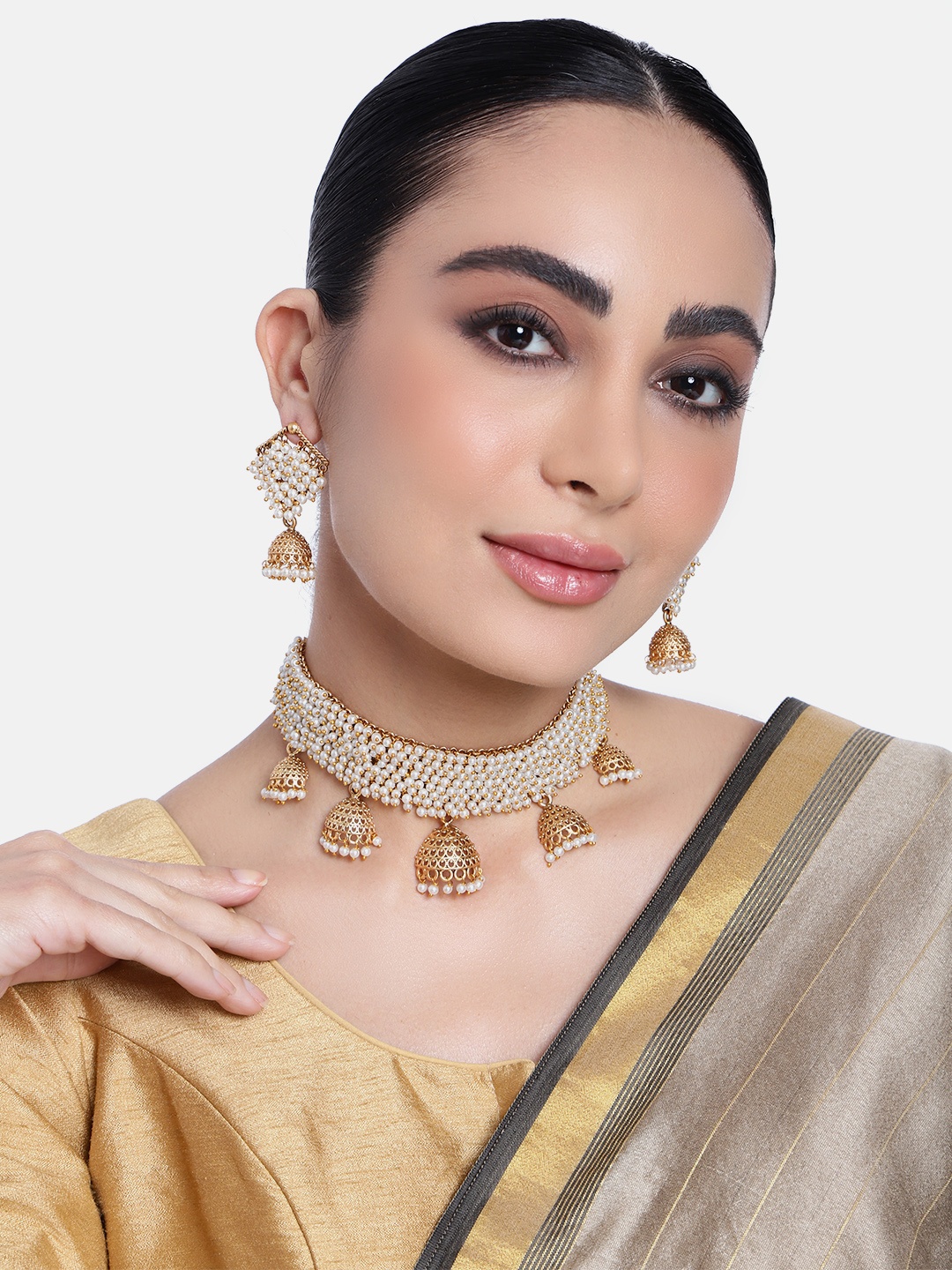 

GRIIHAM Gold-Plated Pearls-Studded Jewellery Set, White