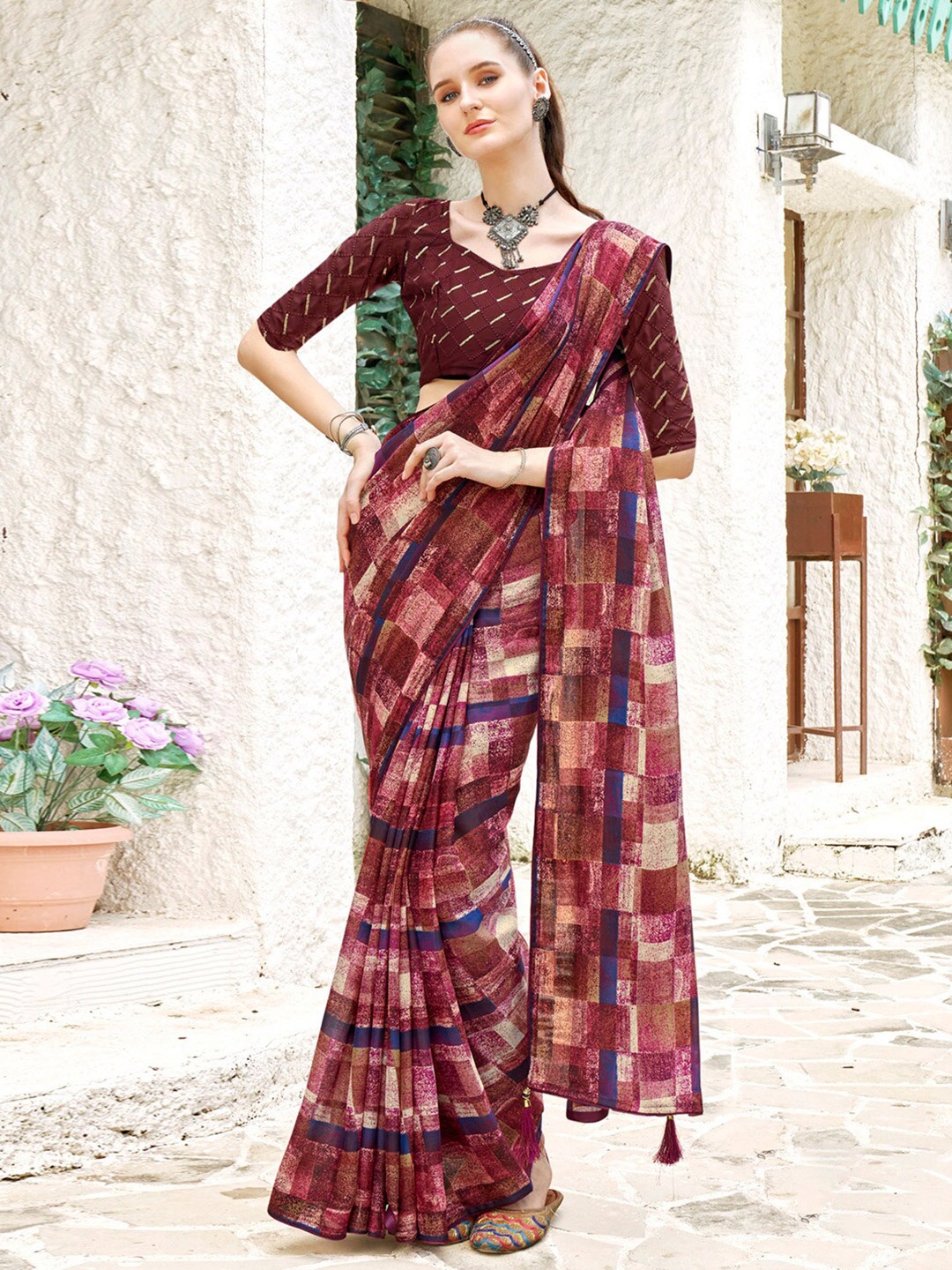 

Saree mall Geometric Printed Pure Georgette Saree, Magenta