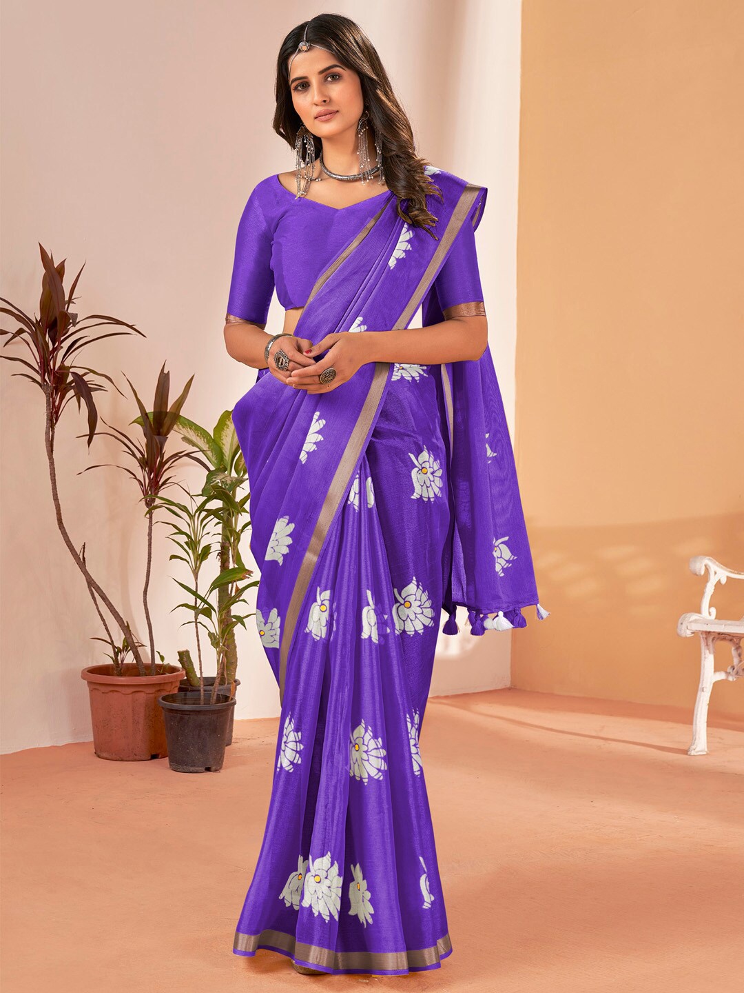 

Saree mall Purple Floral Printed Zari Bagh Saree