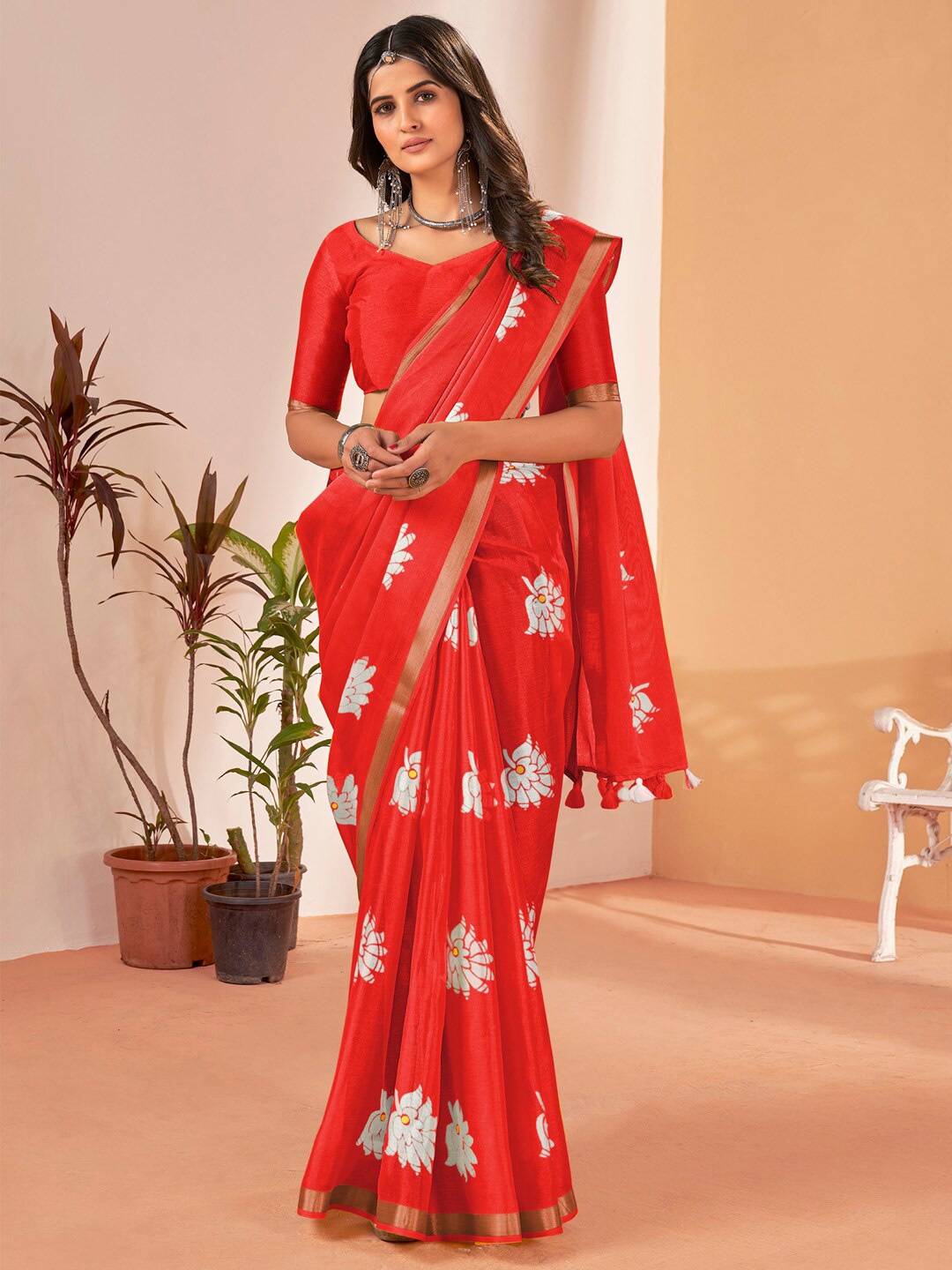 

Saree mall Floral Printed Zari Saree With Tassels, Red